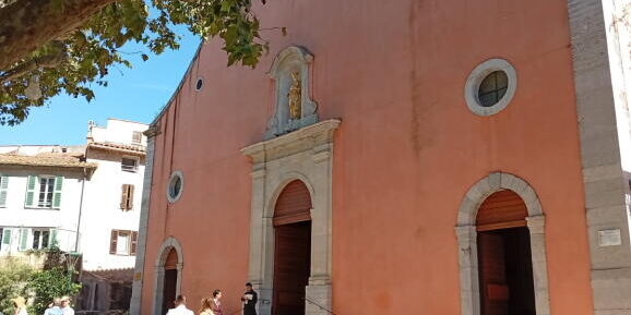 façade de l'église