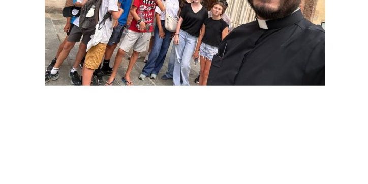 turin abbé Jara avec les jeunes